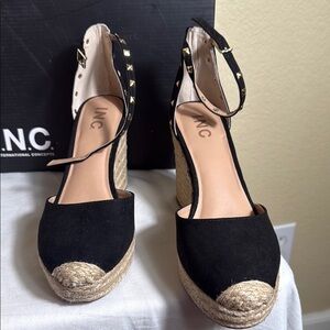 INC International Concepts Black and Cream Espadrille Wedges masinf